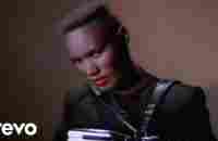 Grace Jones - Ive Seen That Face Before (Libertango) [Official Video] - YouTube