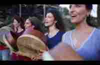 девушки поют с бубнами Мариам - YouTube