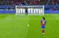 Ronaldinho Top 20 Goals That SHOCKED The World - YouTube