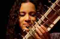 Anoushka Shankar plays Pancham Se Gara - YouTube