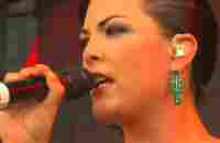 Caro Emerald Live - A Night Like This @ Sziget 2012 - YouTube