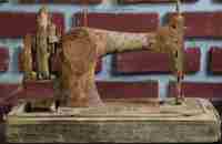 1913 SINGER Sewing Machine Restoration | Extremely Rusty - YouTube